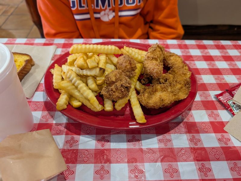 Chicken Tenders Worth Making A Special Trip For