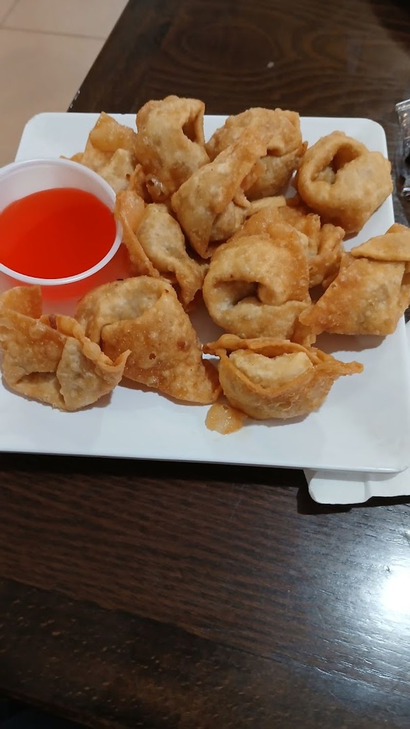 Wontons Cooked To Crispy Perfection