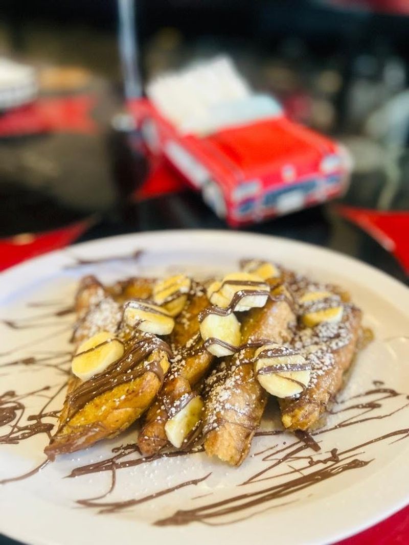 French Toast With Strawberries And Nutella That Hits Different