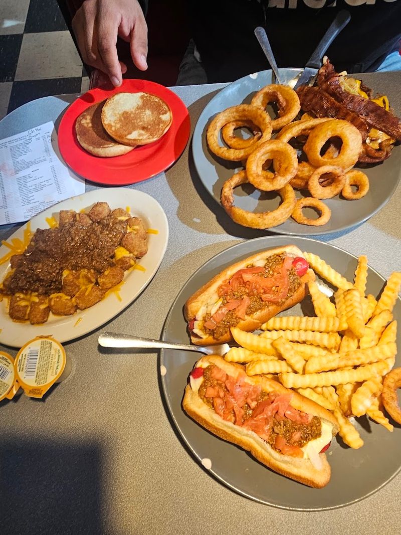 Chili Cheese Everything Is The Way To Go Chili Cheese Everything Is The Way To Go