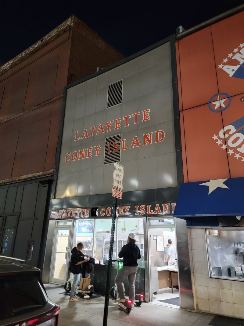 Catch The Late-Night Rhythm