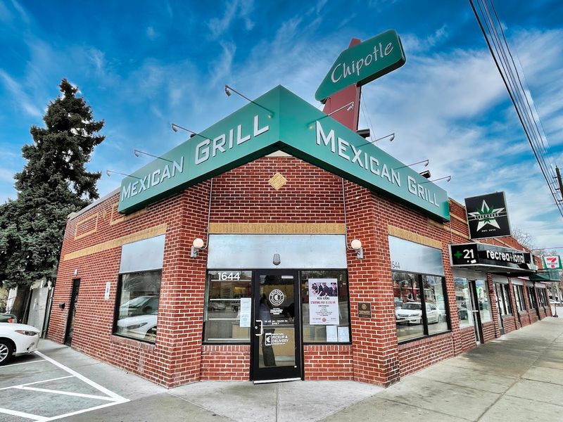 Chipotle Mexican Grill – Evans Location, Denver Chipotle Mexican Grill – Evans Location, Denver