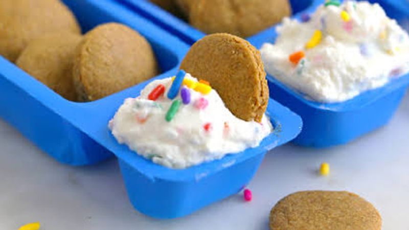 Dunkaroos: The Lunchbox Status Symbol