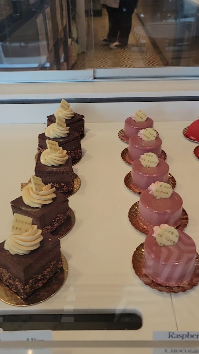 Chocolates And Petit Fours That Feel Like Edible Jewelry