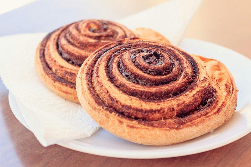 Split A Cinnamon Roll Across The Table
