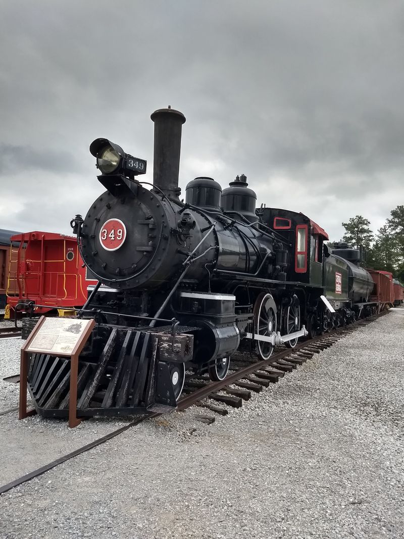 Christmas Lunch Train – Tennessee Valley Railroad Museum, Chattanooga