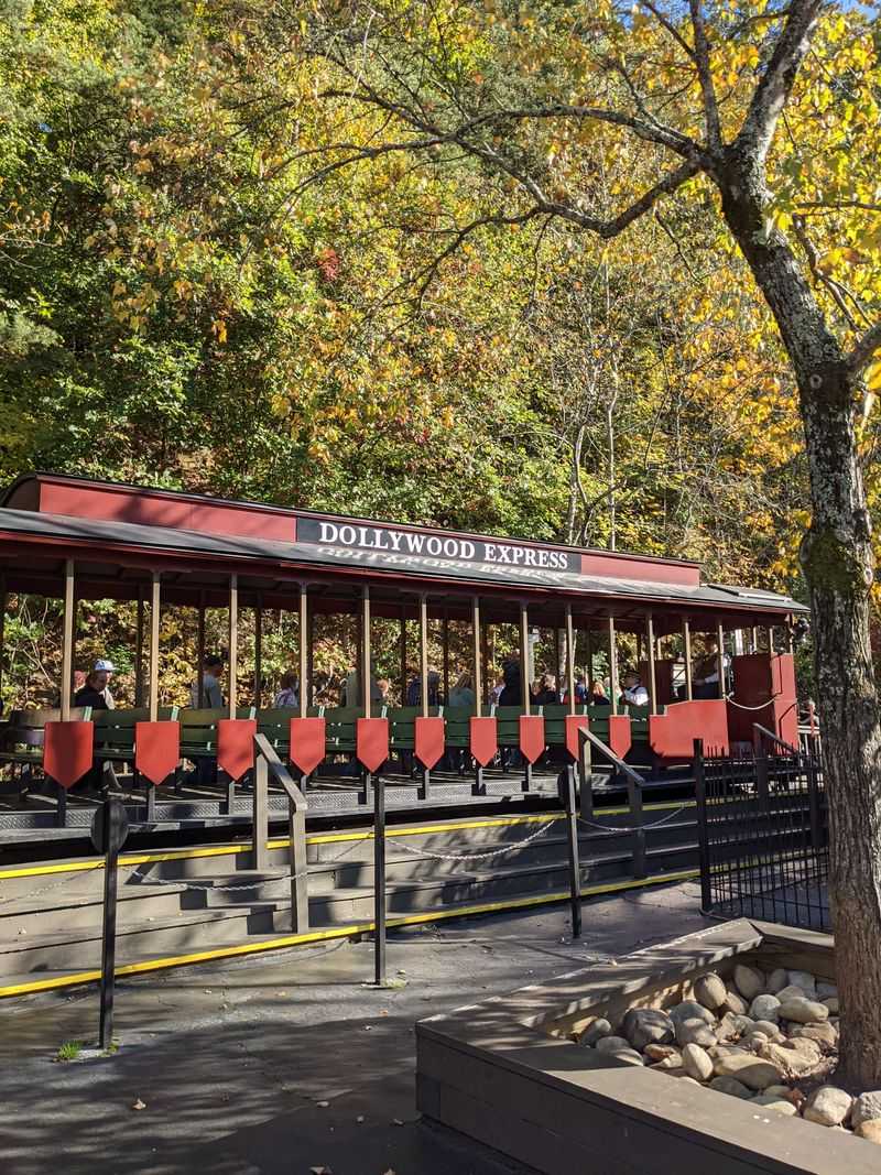 Dollywood Express during Smoky Mountain Christmas – Dollywood, Pigeon Forge