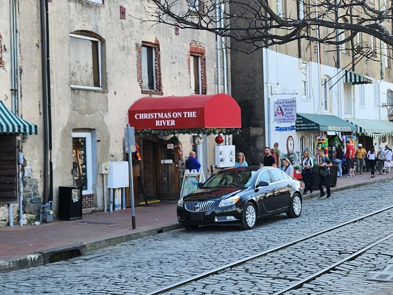 Savannah Christmas Market at Plant Riverside – Food Forward Nights & Events – Savannah