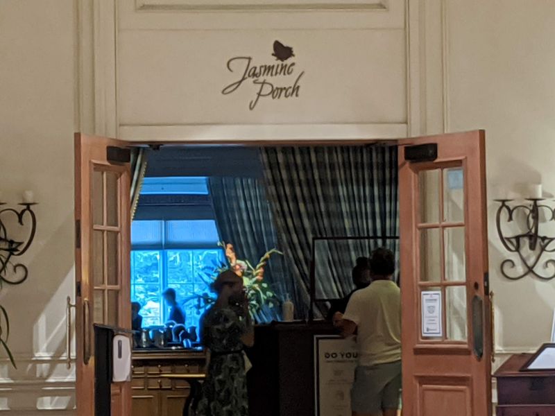 Jasmine Porch at The Sanctuary – Kiawah Island