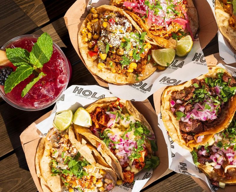 Hola Tacos, Lakewood