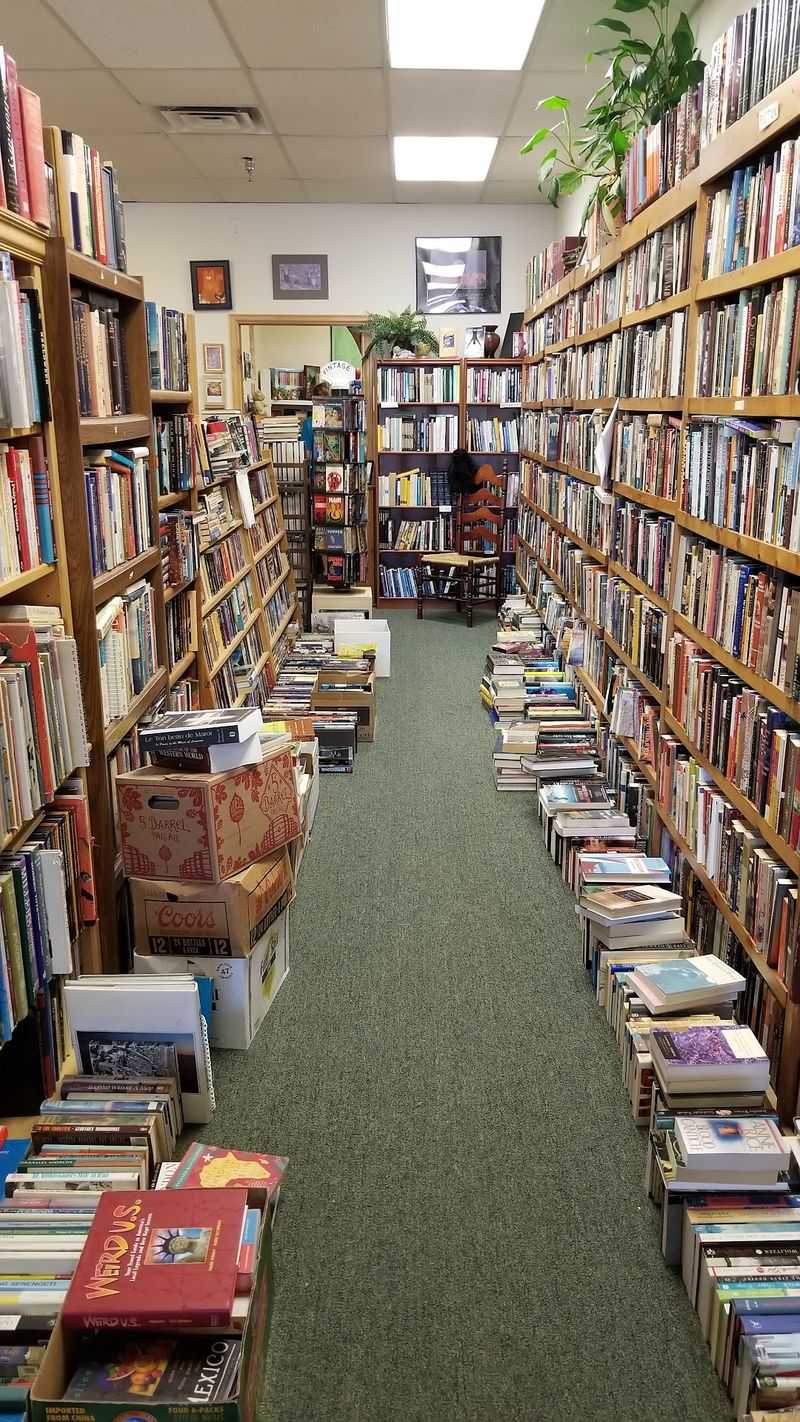 Cimarron Plaza Shelves Tell A Changing Space Story