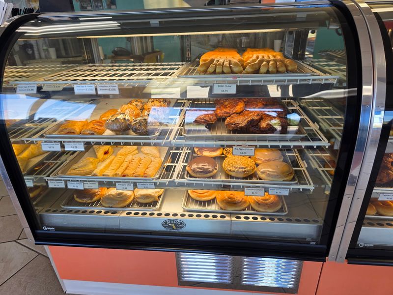 Cindy’s Donuts & Ice Cream