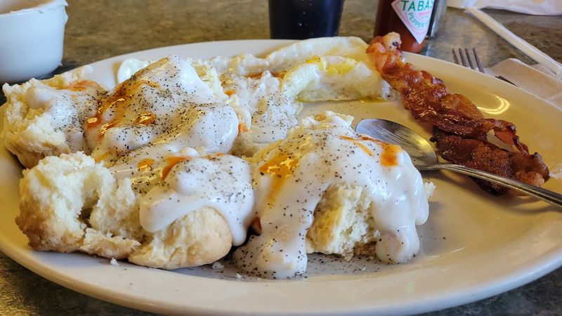 Biscuits And Gravy Done Right