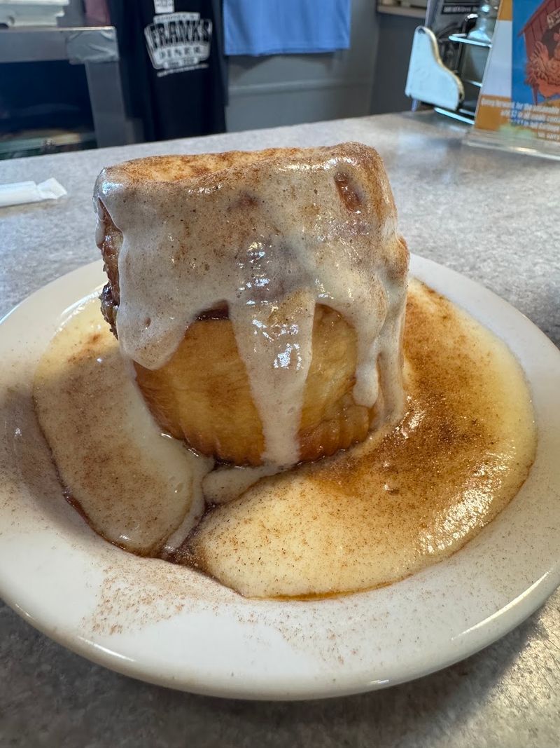 Cinnamon Rolls And Pancakes Worth The Wait Cinnamon Rolls And Pancakes Worth The Wait