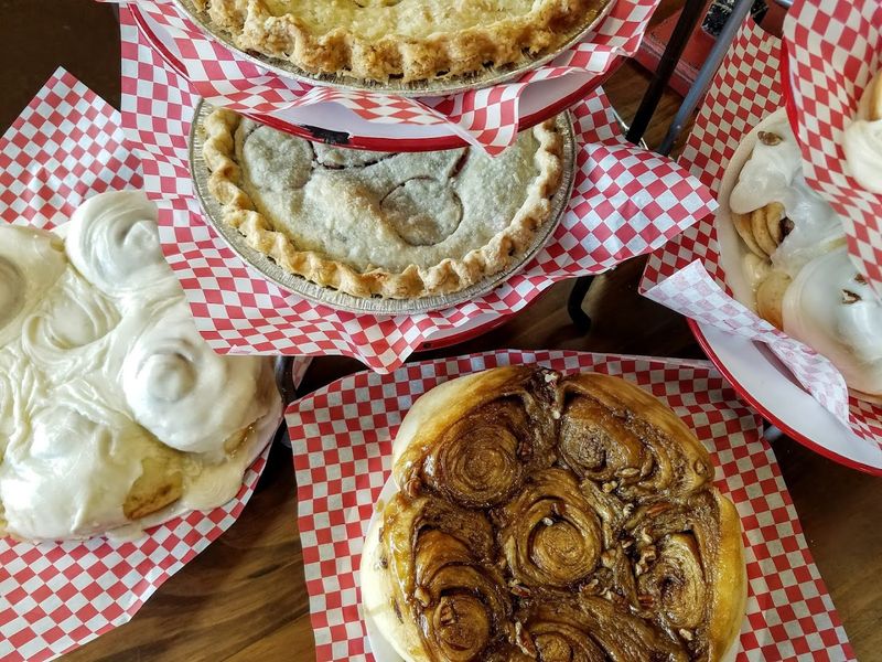 Cinnamon Rolls And Scones That Belong In A Fairy Tale Cinnamon Rolls And Scones That Belong In A Fairy Tale