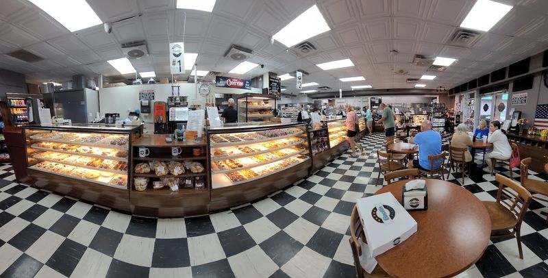 Cinotti's Bakery-Sandwich Shop Cinotti's Bakery-Sandwich Shop