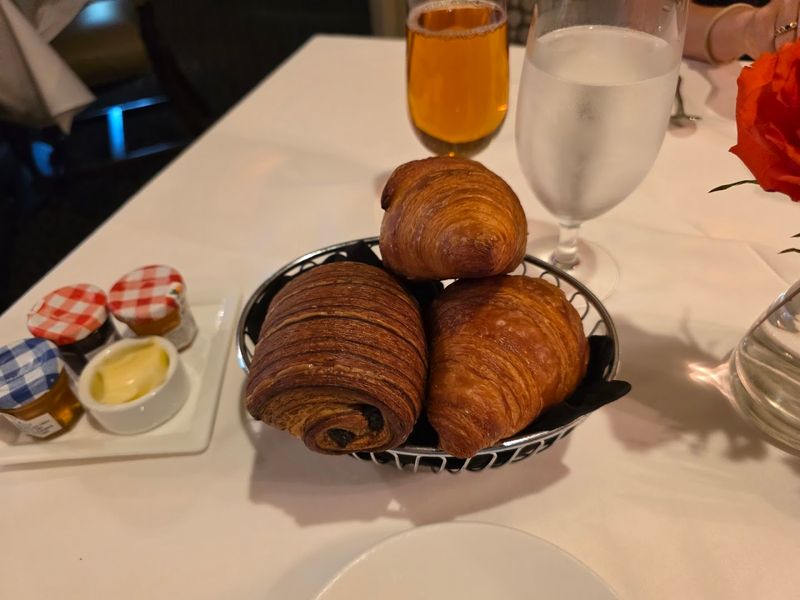 Circa 1886 Restaurant And Its Legendary Breakfast Circa 1886 Restaurant And Its Legendary Breakfast