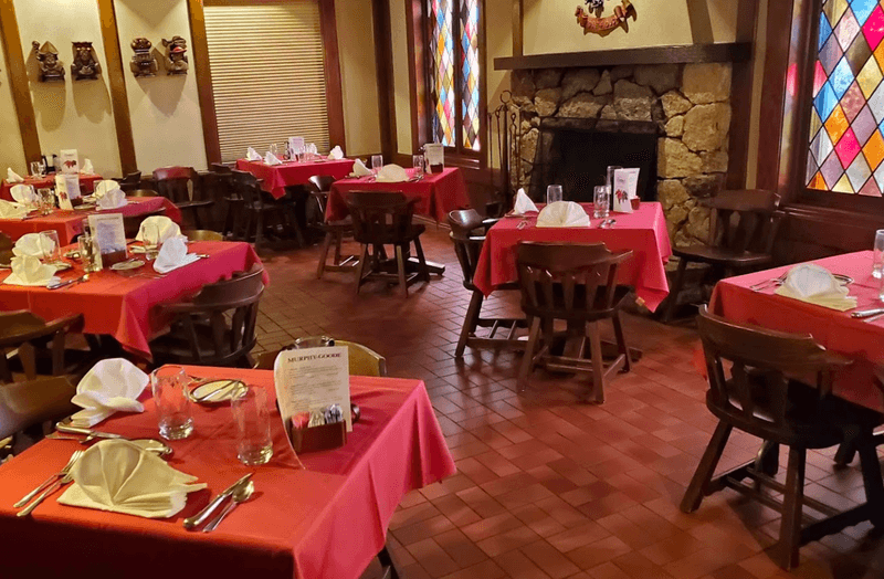 Bentley’s Restaurant & Pub (Lake Ozark)