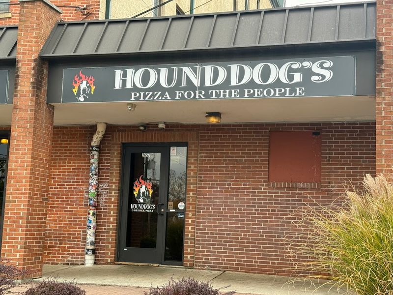 Hounddog's Three Degree Pizza (Columbus)