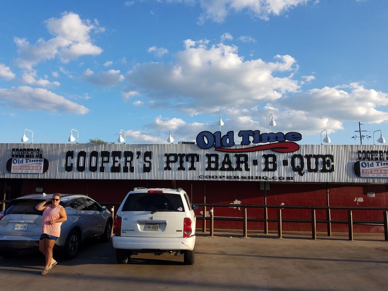 Cooper’s Old Time Pit Bar-B-Que (Llano)