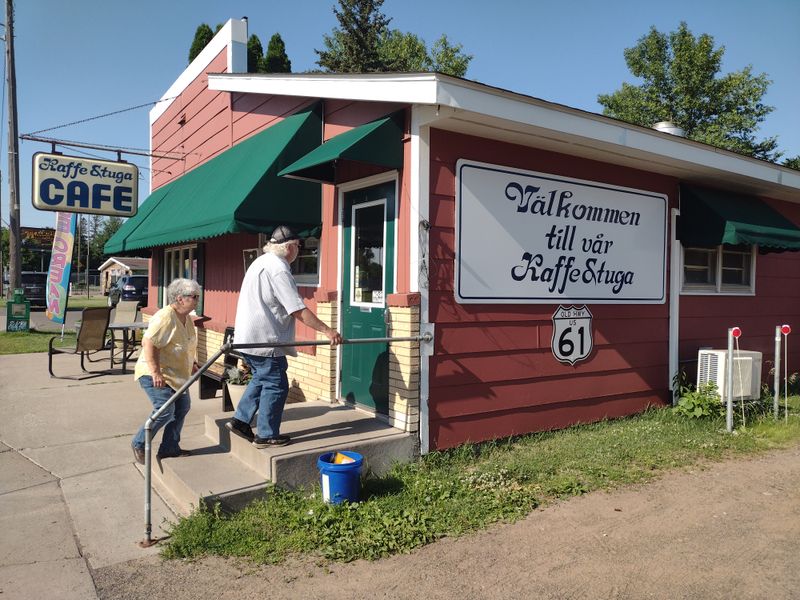 Kaffe Stuga – 43821 Forest Blvd, Harris, MN 55032