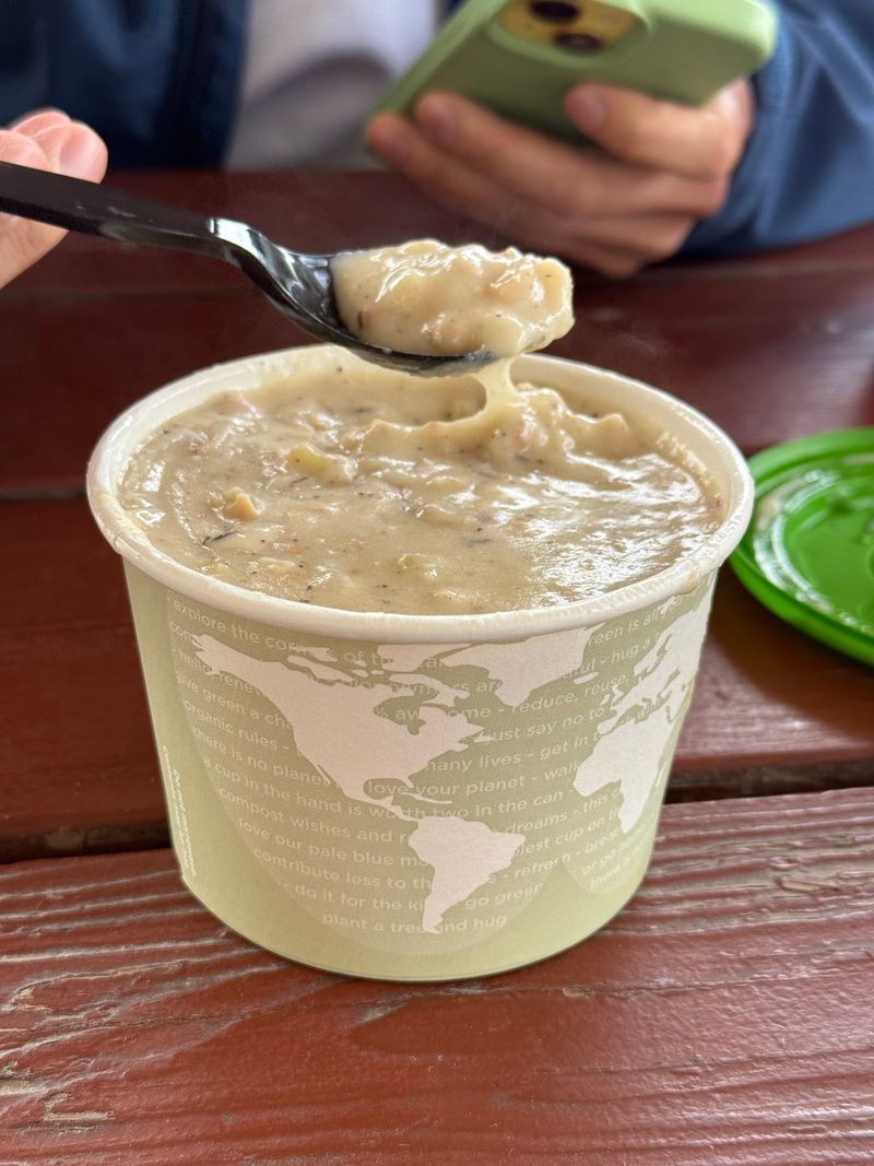 Clam Chowder Worth The Detour Clam Chowder Worth The Detour
