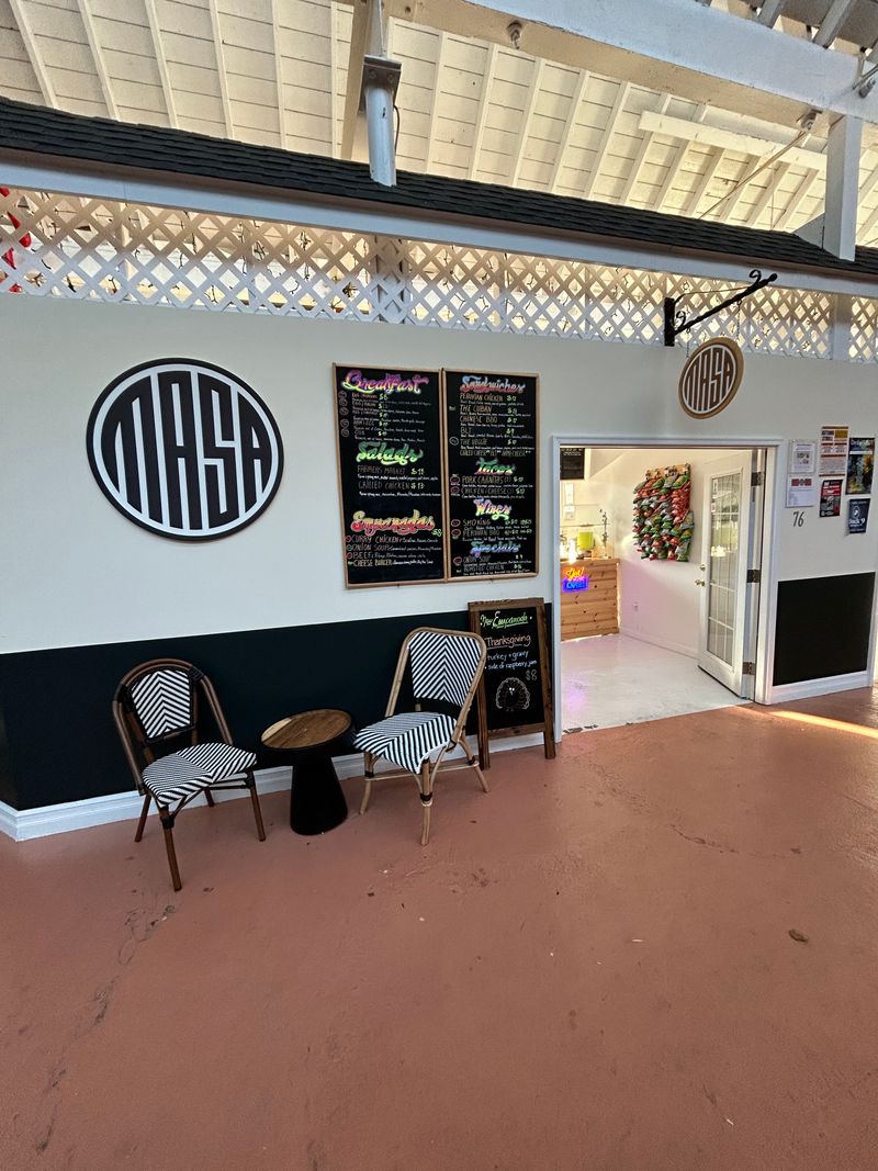 Masa Artisanal Sandwich Shop – Stonington