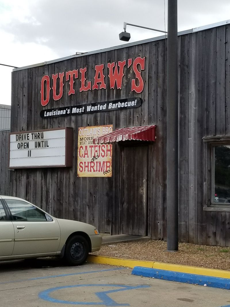 Outlaw’s BBQ — Alexandria (Central Louisiana)