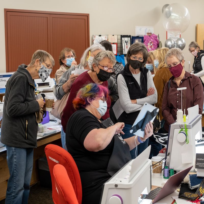 Classes That Turn Beginners Into Quilters