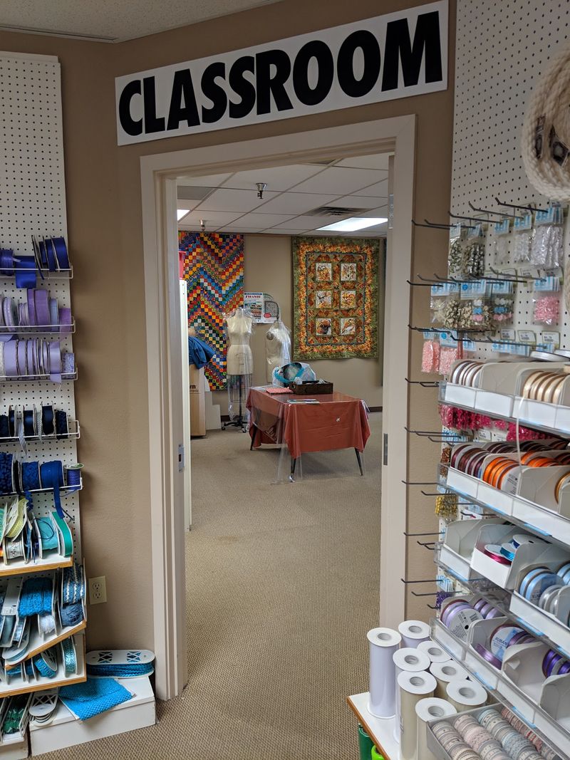 Classes That Turned Beginners Into Buttonhole Makers