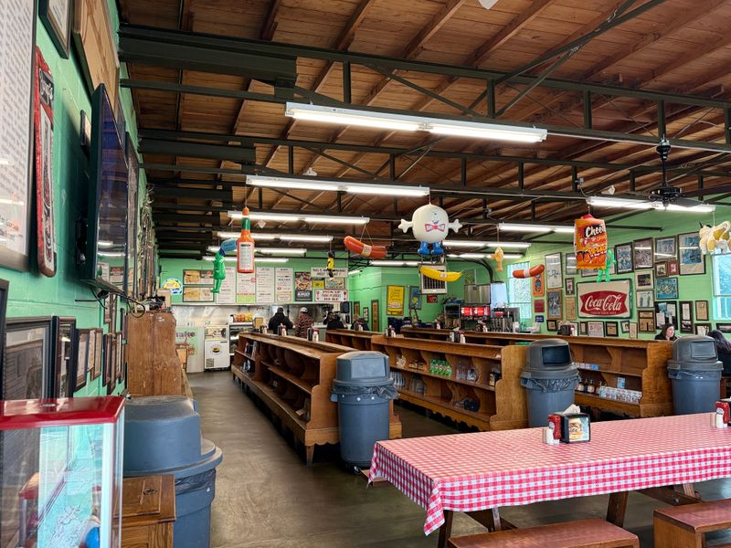 No-Frills Atmosphere That Feels Like Home