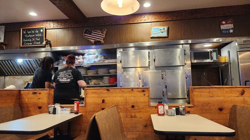 Classic Booths Made For Long Breakfast Stops