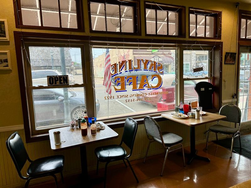 Locally Loved Spot Worth The Early Arrival