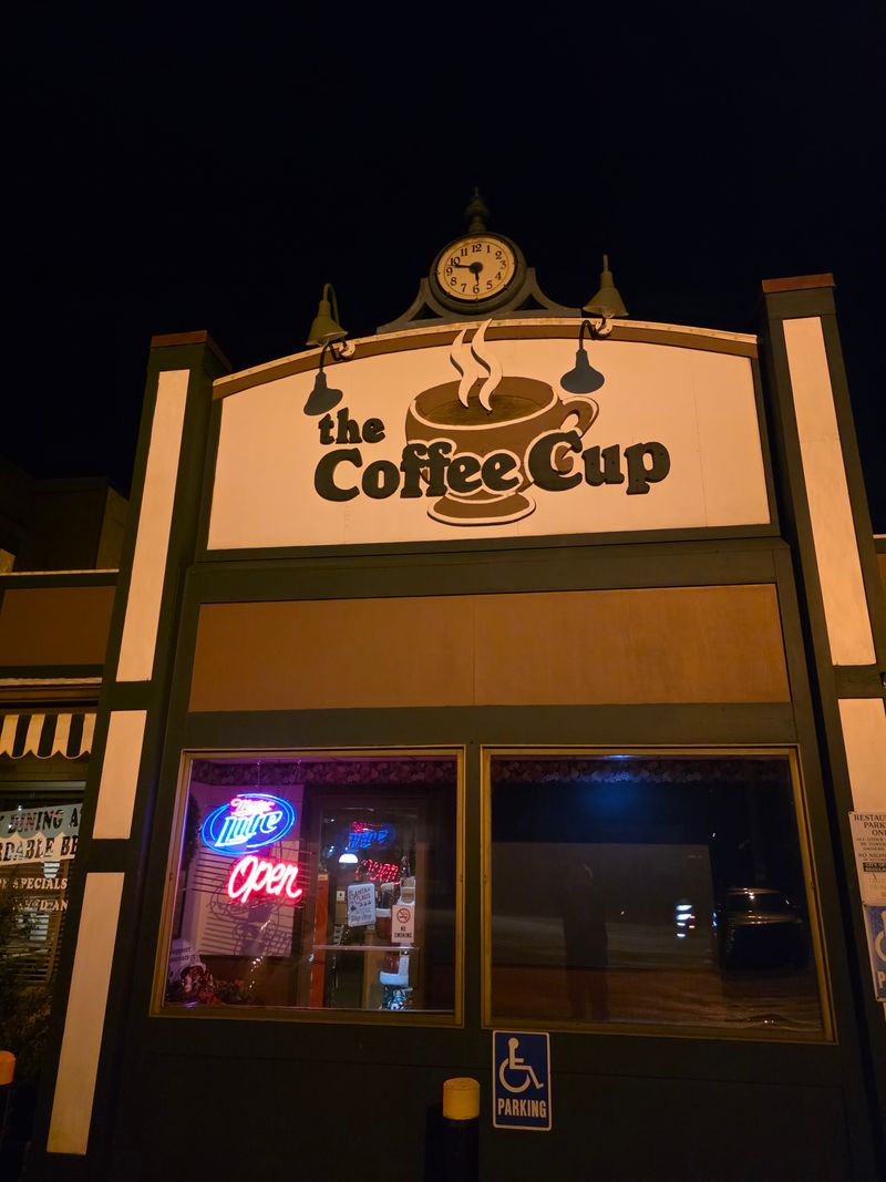 Coffee Cup Family Restaurant – Bedford