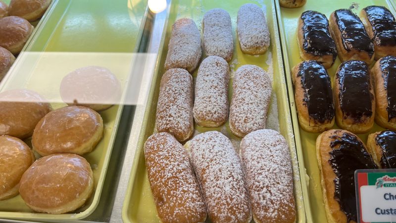 Paczki Season, Short And Sweet