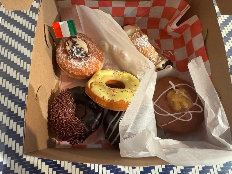 Classic Cannolis And Traditional Pastries