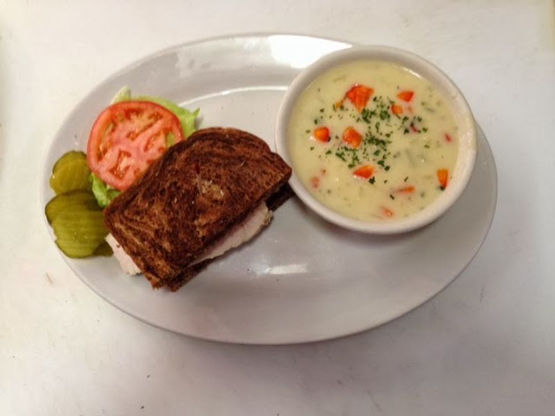 Lunch Menu Highlights