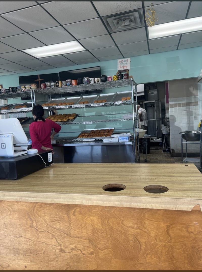 The Mom-And-Pop Vibe: Why Local Matters