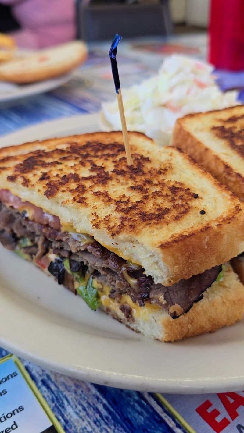 Classic Lunch Favorites That Hold Their Own