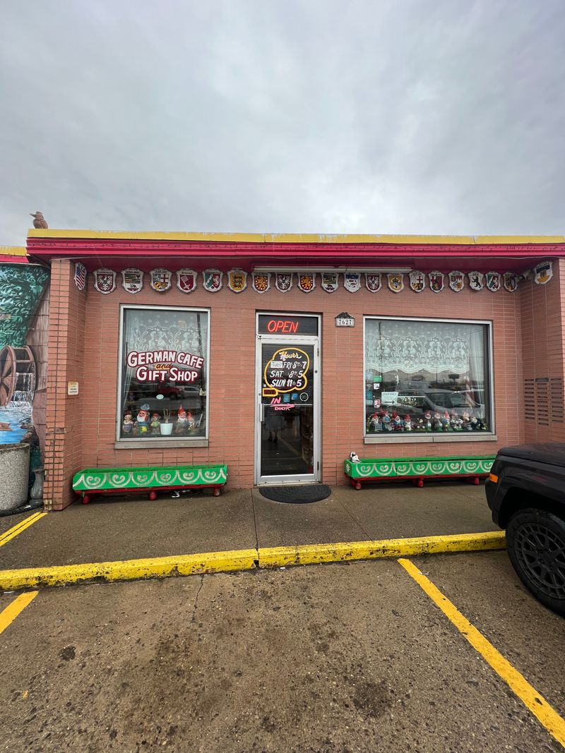 Heidelberg Haus Café — Indianapolis, Indiana