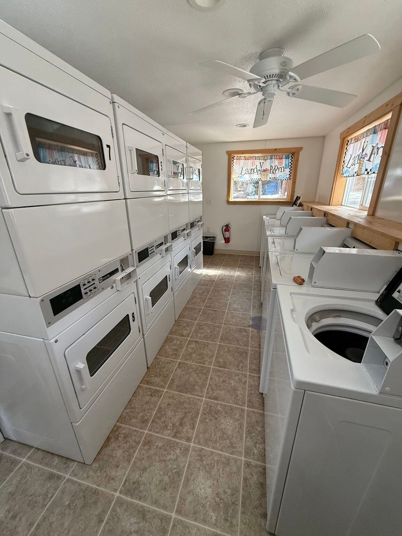 Clean Showers And Laundry Quietly Save The Vacation Clean Showers And Laundry Quietly Save The Vacation