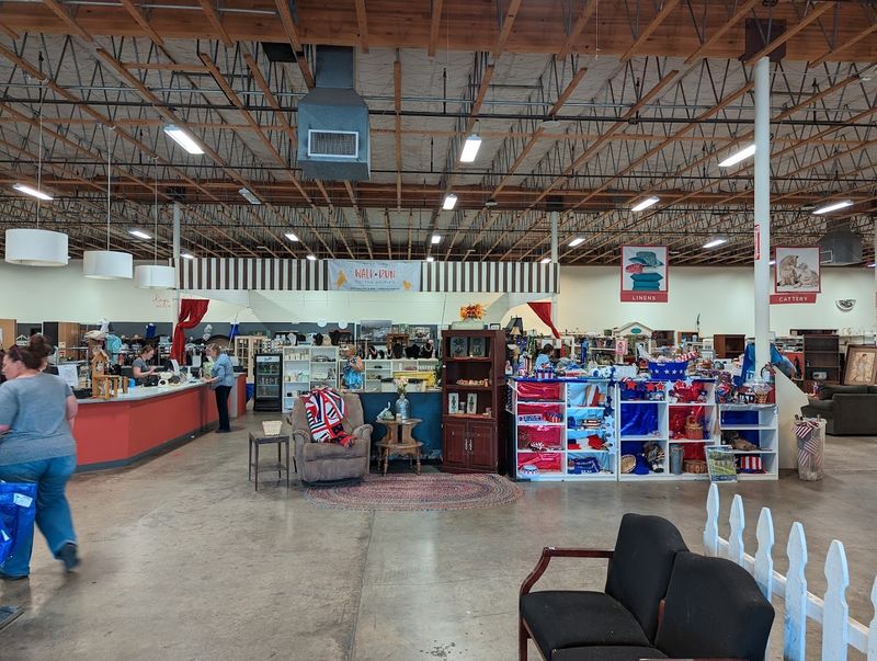 Why Shopping Here Feels Good