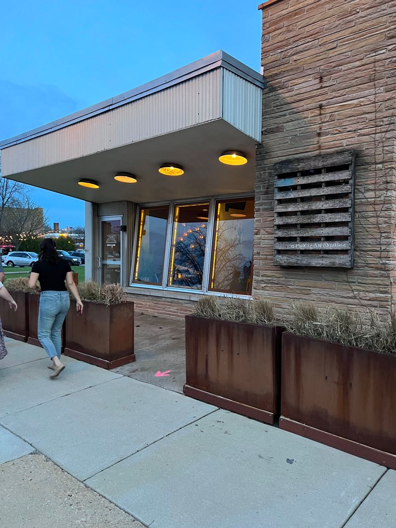 Hours, Reservations, And Best Times To Visit