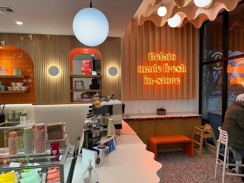 Gelatissimo Downtown Rogers, Rogers