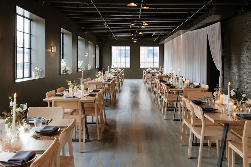 Maxwells Trading, Chicago