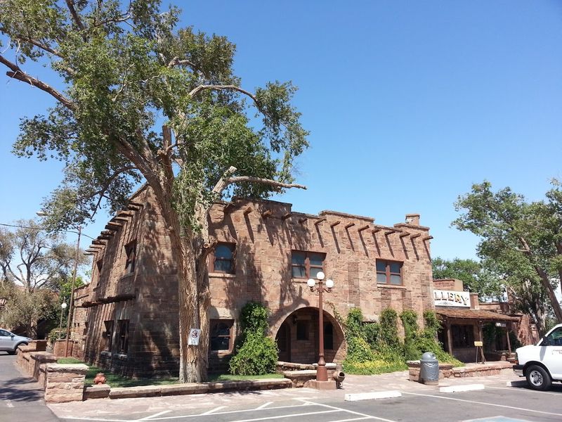 Cameron Trading Post Restaurant, Cameron