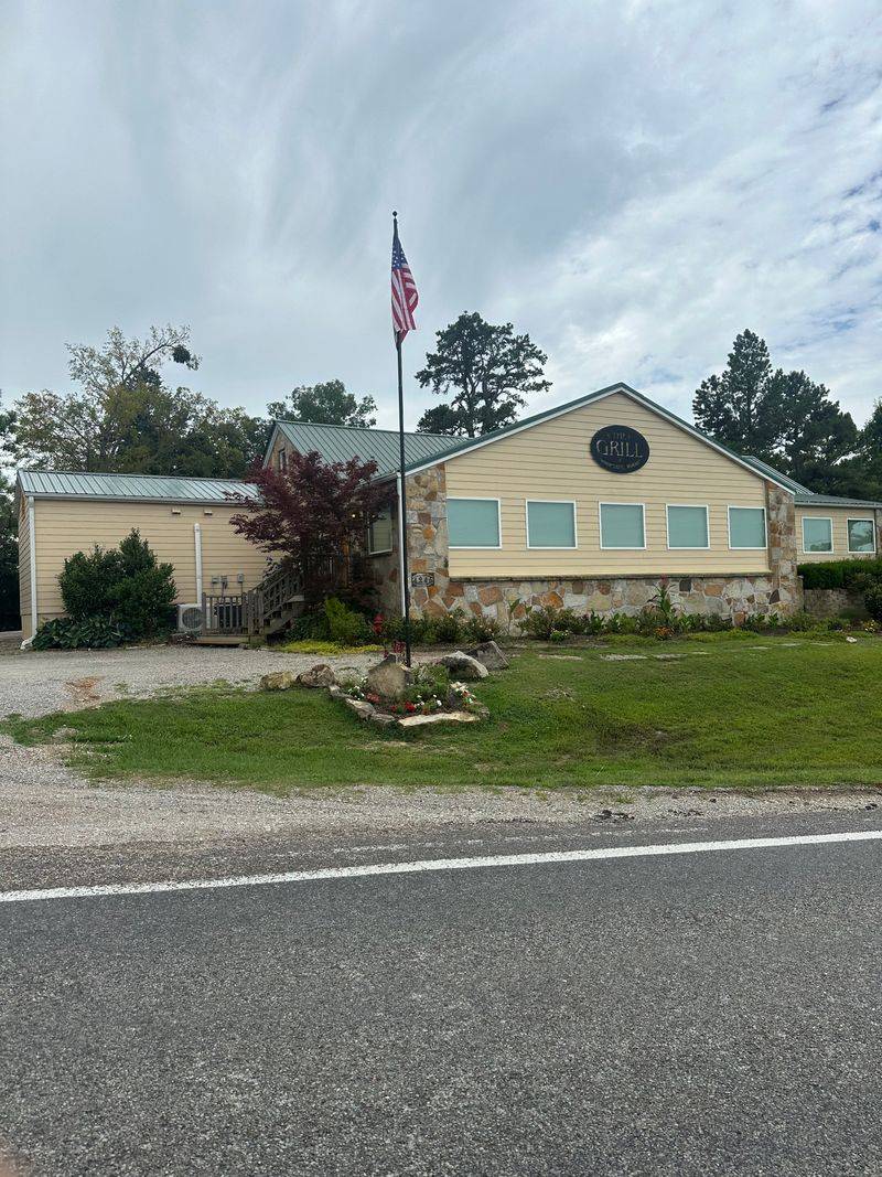 The Grill At Whispering Woods