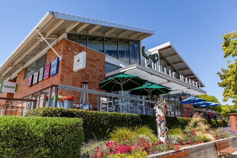 Urban Tastes Around Oxbow Public Market, Napa