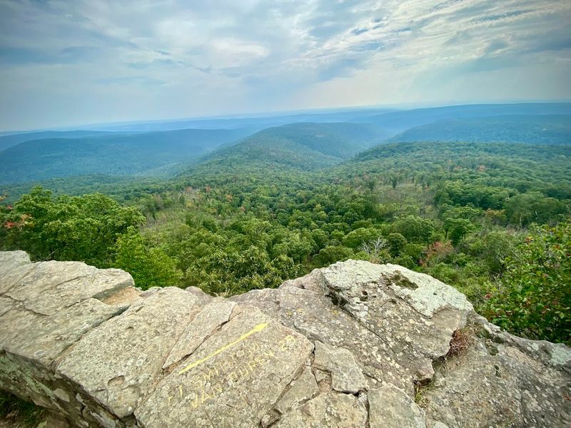 Clifftop Views Above The Ozarks
