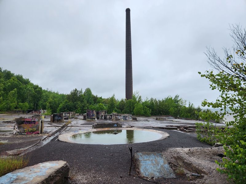 Freda, Near Houghton